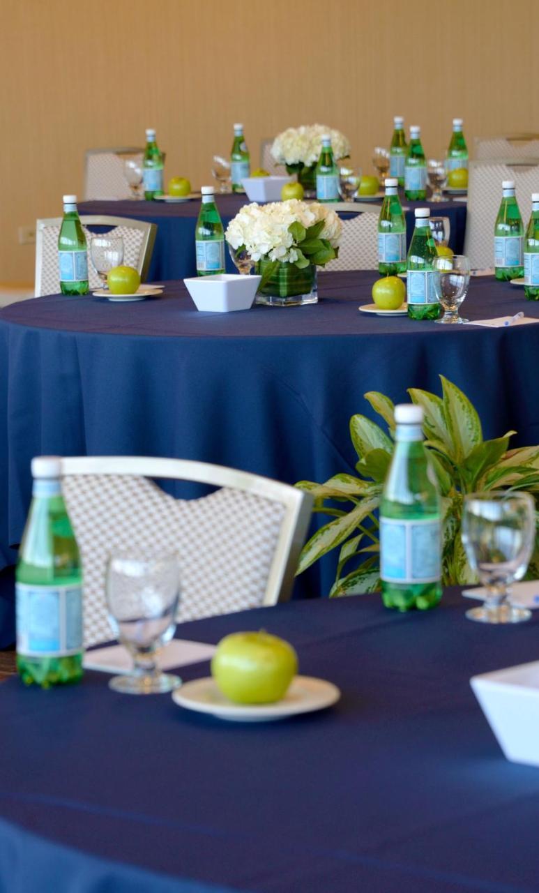 Illinois Beach Resort & Conf. Center; Best Western Premier Collection Zion Bagian luar foto